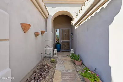 10550 E Sheena Drive, Scottsdale, AZ 85255 - Photo 6