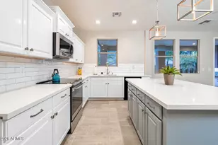 1910 E Patrick Ln, Phoenix, AZ 85024 - Photo 6