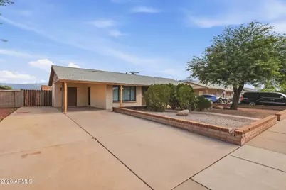 7118 W Cheryl Drive, Peoria, AZ 85345 - Photo 2