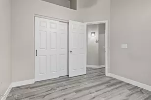 21831 N 33rd Dr, Phoenix, AZ 85027 - Photo 22