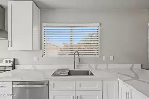 21831 N 33rd Dr, Phoenix, AZ 85027 - Photo 36