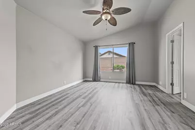 21831 N 33rd Drive, Phoenix, AZ 85027 - Photo 14