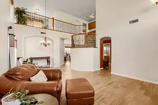 233 W Grovers Ave, Phoenix, AZ 85023 - Photo 4