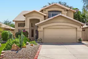233 W Grovers Ave, Phoenix, AZ 85023 - Photo 30