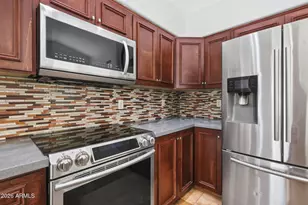 724 N Ash Dr, Chandler, AZ 85224 - Photo 26