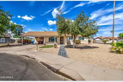 7530 W Roma Avenue, Phoenix, AZ 85033 - Photo 2