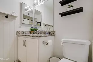 7530 W Roma Ave, Phoenix, AZ 85033 - Photo 34