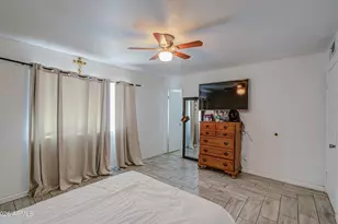 7530 W Roma Ave, Phoenix, AZ 85033 - Photo 22