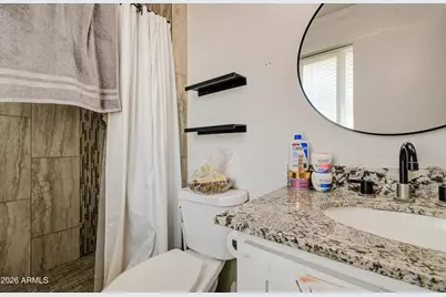 7530 W Roma Avenue, Phoenix, AZ 85033 - Photo 26