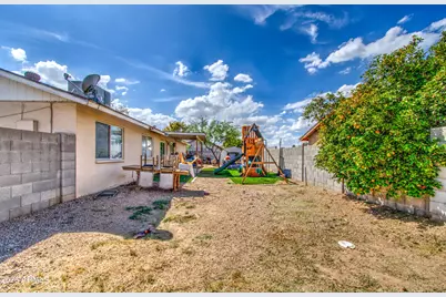 7530 W Roma Avenue, Phoenix, AZ 85033 - Photo 38