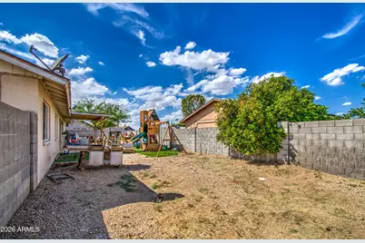 7530 W Roma Avenue, Phoenix, AZ 85033 - Photo 36