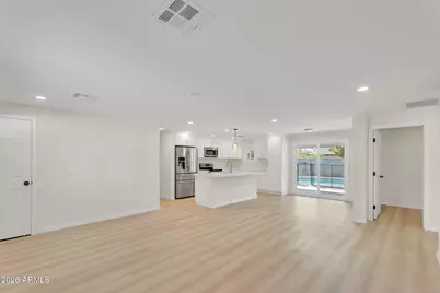 3545 E Friess Drive, Phoenix, AZ 85032 - Photo 2
