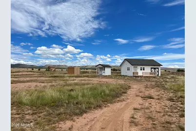 3434 W Malapai Road, Paulden, AZ 86334 - Photo 2