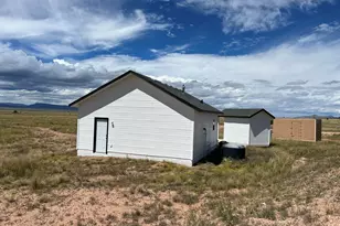 3434 W Malapai Rd, Paulden, AZ 86334 - Photo 8