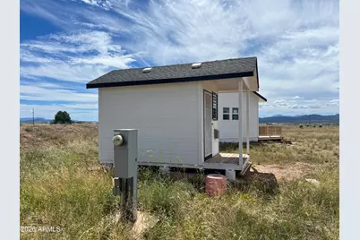 3434 W Malapai Road, Paulden, AZ 86334 - Photo 12