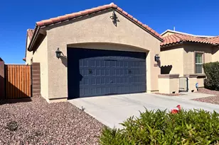 2208 E Indian Wells Dr, Gilbert, AZ 85298 - Photo 2