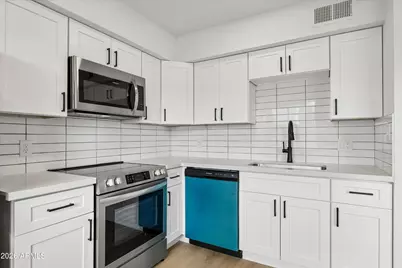 8220 E Garfield Street #M209, Scottsdale, AZ 85257 - Photo 6