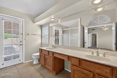 7427 W Topeka Drive, Glendale, AZ 85308 - Photo 12