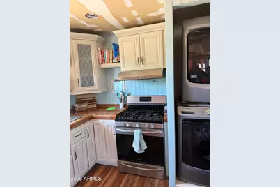 32050 S Lisa Drive, Black Canyon City, AZ 85324 - Photo 8