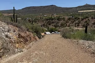 32050 S Lisa Dr, Black Canyon City, AZ 85324 - Photo 6