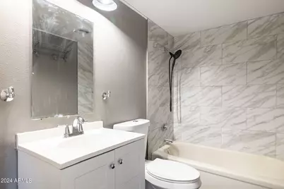 8841 N 8th Street #206, Phoenix, AZ 85020 - Photo 14