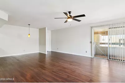 8841 N 8th Street #206, Phoenix, AZ 85020 - Photo 18