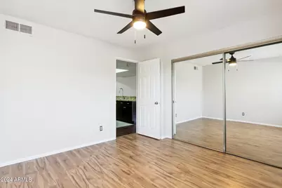 8841 N 8th Street #206, Phoenix, AZ 85020 - Photo 22