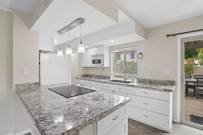 8621 S 51st Street #3, Phoenix, AZ 85044 - Photo 6
