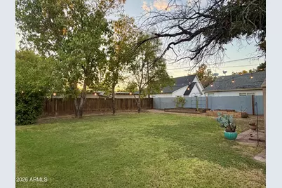 610 E 1st Place, Mesa, AZ 85203 - Photo 18