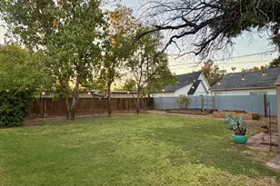 610 E 1st Pl, Mesa, AZ 85203 - Photo 18