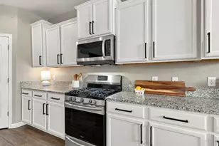 587 W Danish Red Trail, San Tan Valley, AZ 85143 - Photo 2