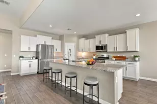 587 W Danish Red Trail, San Tan Valley, AZ 85143 - Photo 12