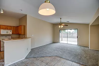 31111 N Claridge Circle, San Tan Valley, AZ 85143 - Photo 10