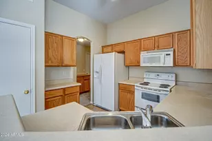 31111 N Claridge Cir, San Tan Valley, AZ 85143 - Photo 18