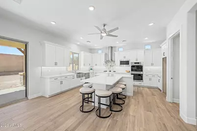 20999 E Diana Way, Queen Creek, AZ 85142 - Photo 10
