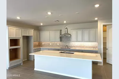 9992 W Catalina Drive, Avondale, AZ 85392 - Photo 4