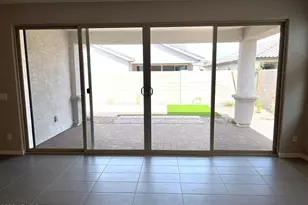 9992 W Catalina Dr, Avondale, AZ 85392 - Photo 8