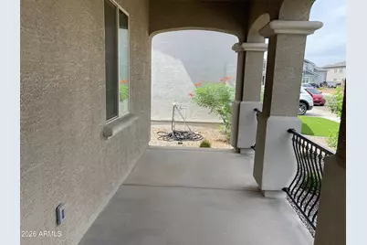 10027 W Verde Lane, Avondale, AZ 85392 - Photo 2