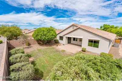 685 E Hummingbird Way, Gilbert, AZ 85297 - Photo 36