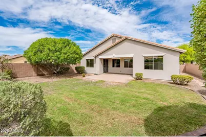 685 E Hummingbird Way, Gilbert, AZ 85297 - Photo 6