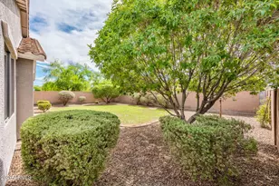 685 E Hummingbird Way, Gilbert, AZ 85297 - Photo 38