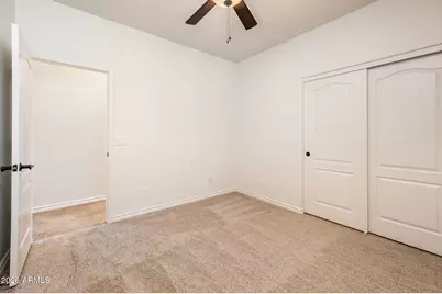 685 E Hummingbird Way, Gilbert, AZ 85297 - Photo 26