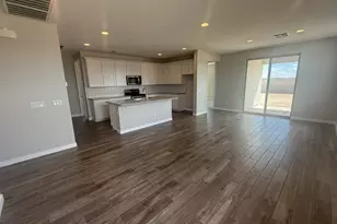 46905 W Crescent Moon Dr, Maricopa, AZ 85139 - Photo 6
