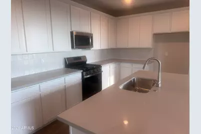 46905 W Crescent Moon Drive, Maricopa, AZ 85139 - Photo 8