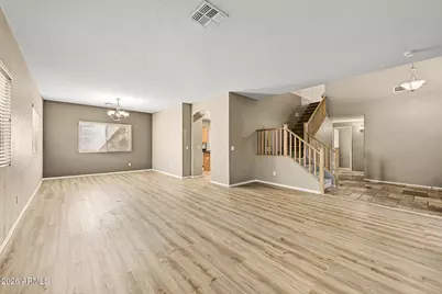 1433 E Canyon Creek Drive, Gilbert, AZ 85295 - Photo 8