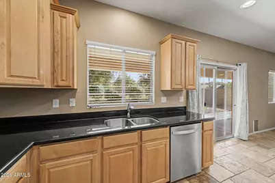 1433 E Canyon Creek Drive, Gilbert, AZ 85295 - Photo 16