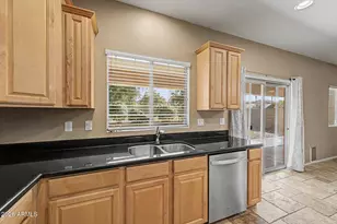 1433 E Canyon Creek Dr, Gilbert, AZ 85295 - Photo 16