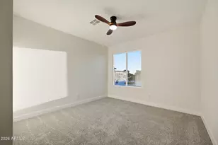 2416 W Caribbean Ln, Phoenix, AZ 85023 - Photo 18