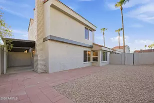 2416 W Caribbean Ln, Phoenix, AZ 85023 - Photo 22