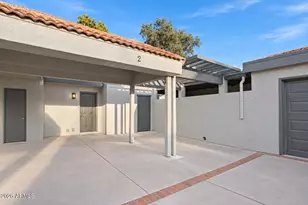 2416 W Caribbean Ln, Phoenix, AZ 85023 - Photo 2